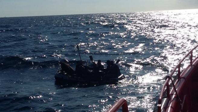  Más de 50 migrantes mueren ahogados tras naufragios en el Atlántico