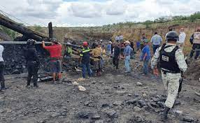  Colapsa mina en Coahuila reportan trabajadores atrapados
