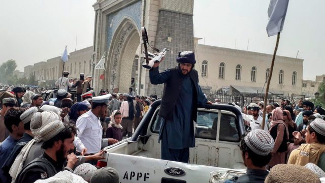  Talibanes cumplen un año en el poder, lo que ha dado a Afganistán ‘seguridad’, pero poca esperanza
