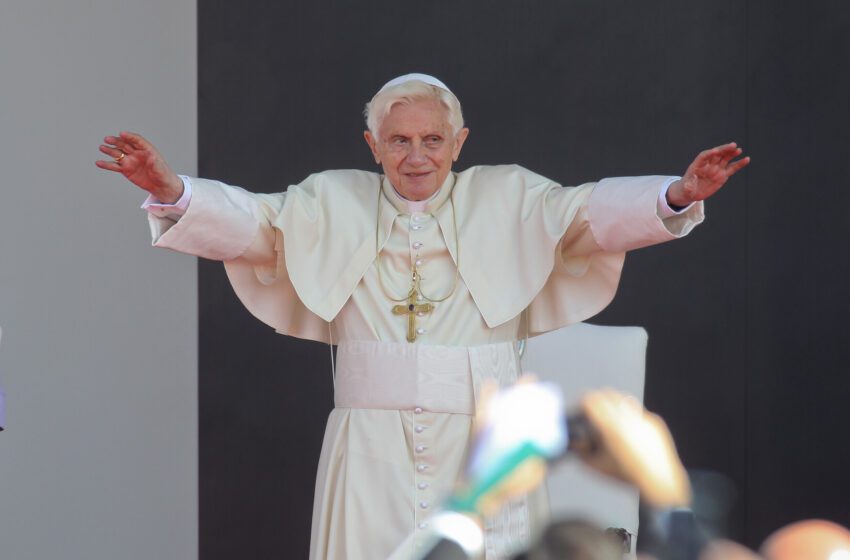  Secretos que el papa emérito Benedicto XVI se lleva a la tumba