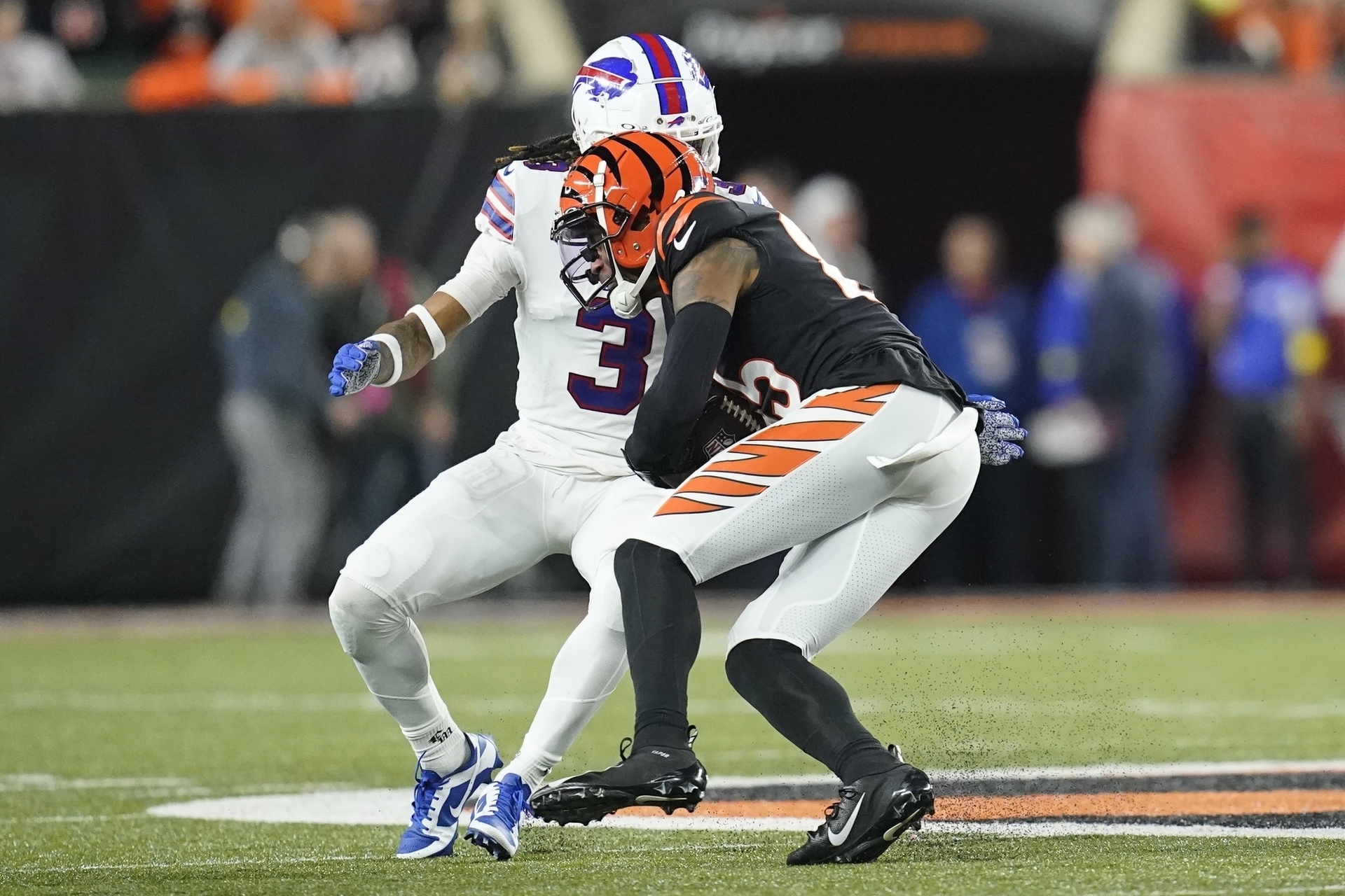  Cancela NFL juego entre Bills y Bengals, que fuera suspendido tras colapso de Damar Hamlin